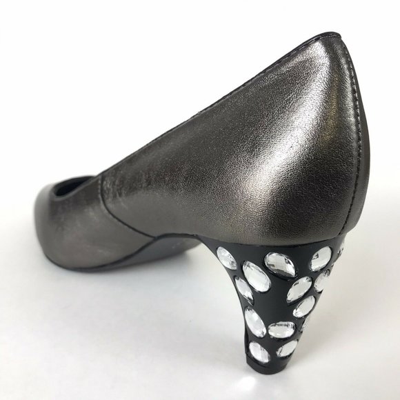 NWT LORI GOLDSTEIN MEREDITH METALLIC LEATHER PUMP 5.5M - Picture 2 of 10
